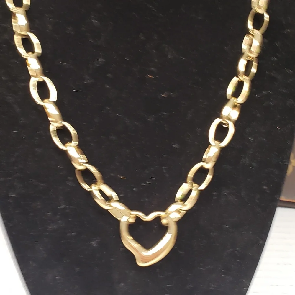 Authentic Louis Vuitton Padlock Gold Pendant W/ Fashion Geometry Stainless Steel - Picture 10 of 10